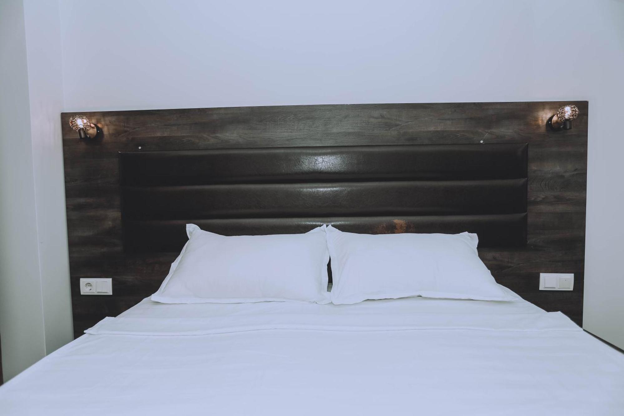 Royal Medis Hotel 巴统 外观 照片