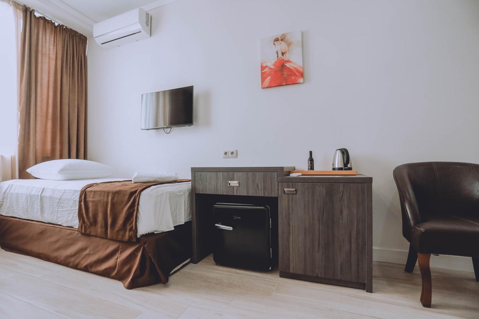 Royal Medis Hotel 巴统 外观 照片