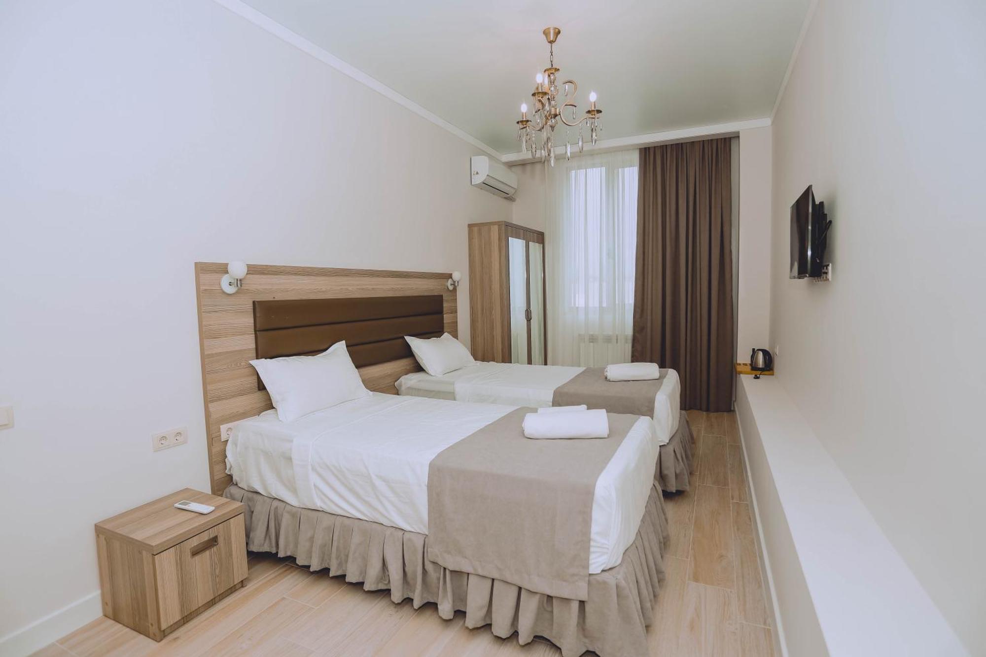 Royal Medis Hotel 巴统 外观 照片