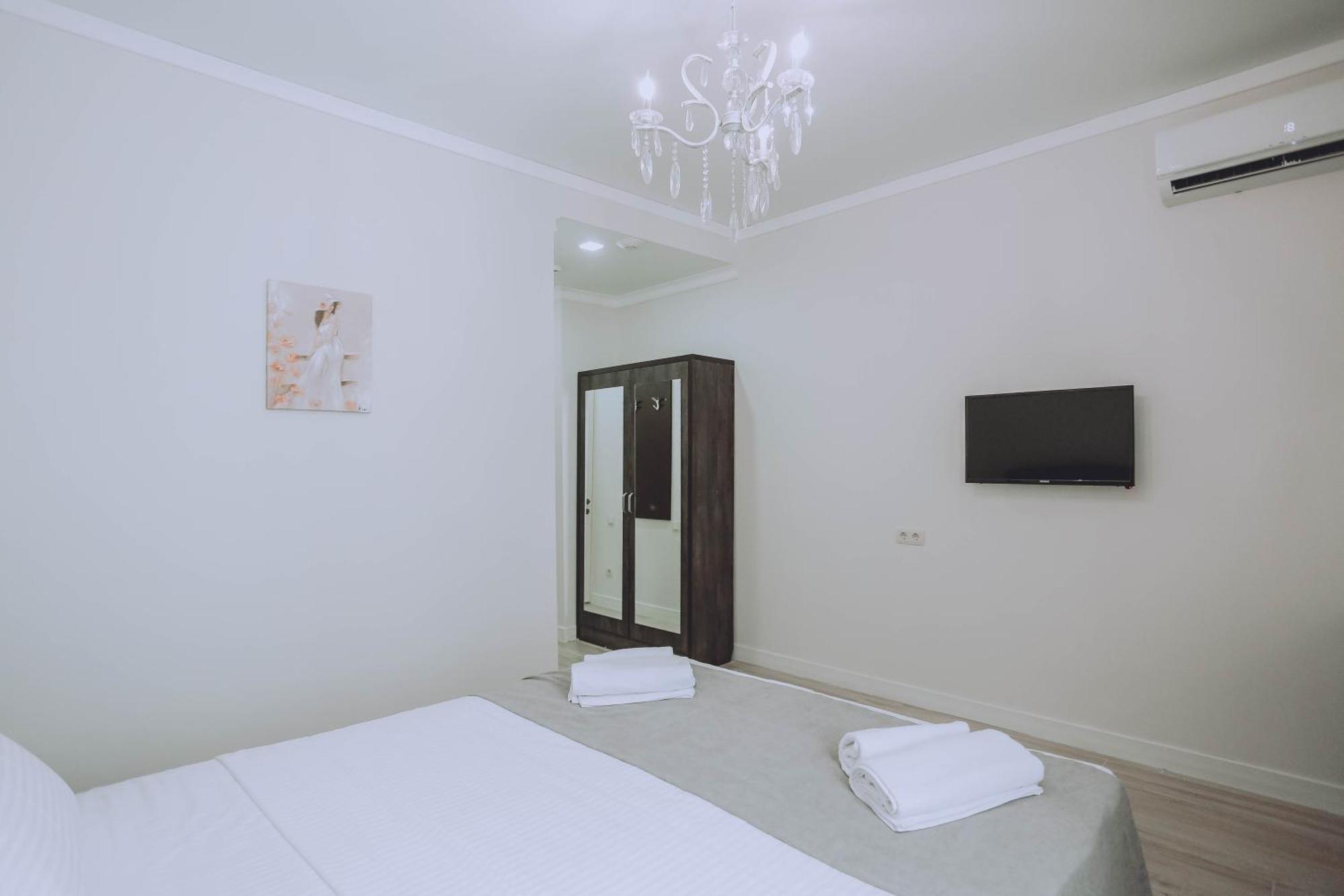 Royal Medis Hotel 巴统 外观 照片