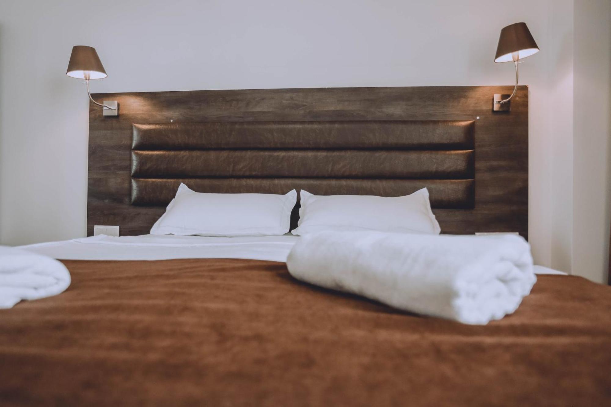 Royal Medis Hotel 巴统 外观 照片