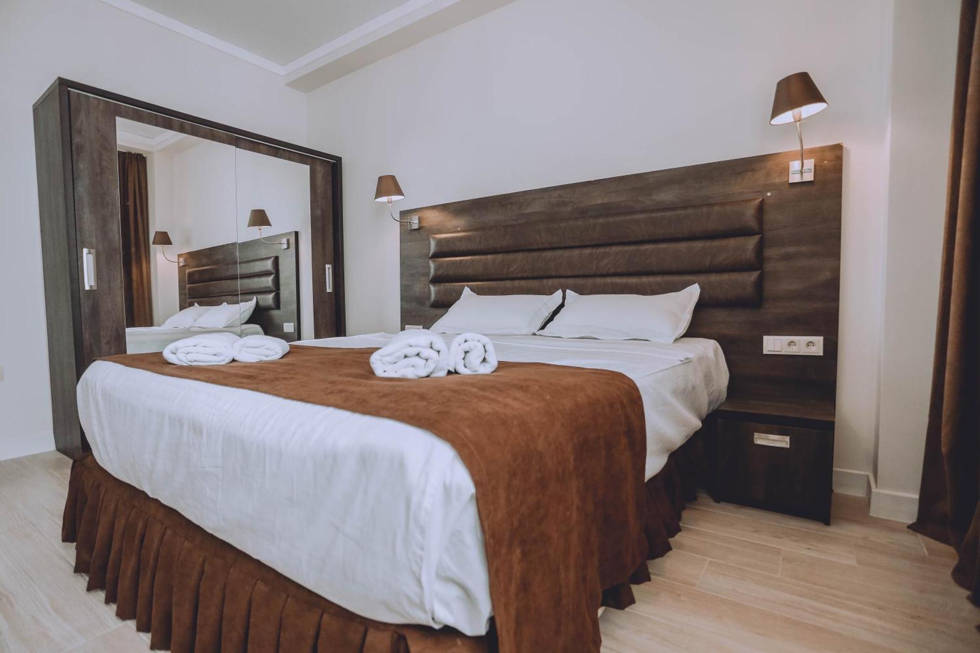 Royal Medis Hotel 巴统 外观 照片