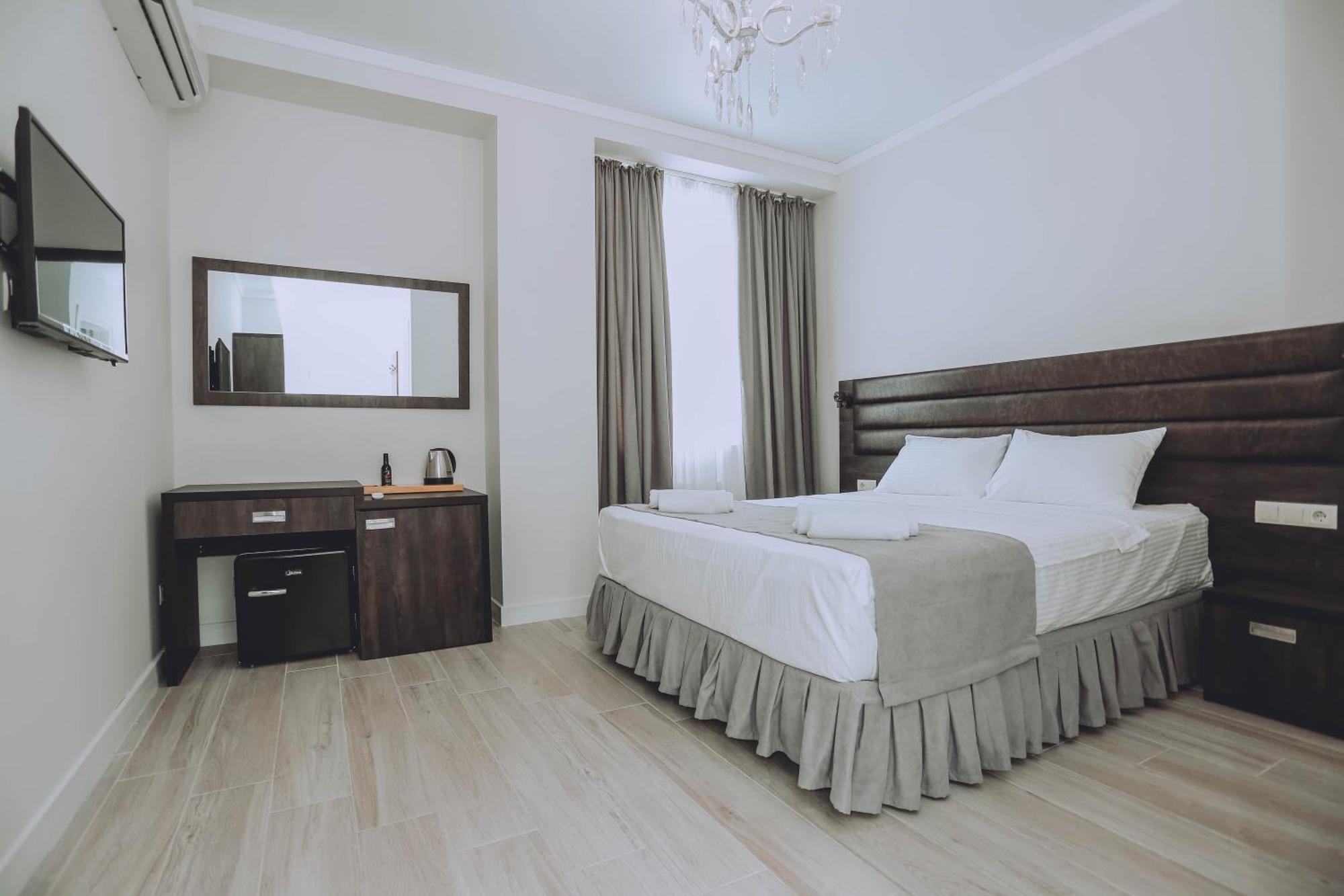 Royal Medis Hotel 巴统 外观 照片