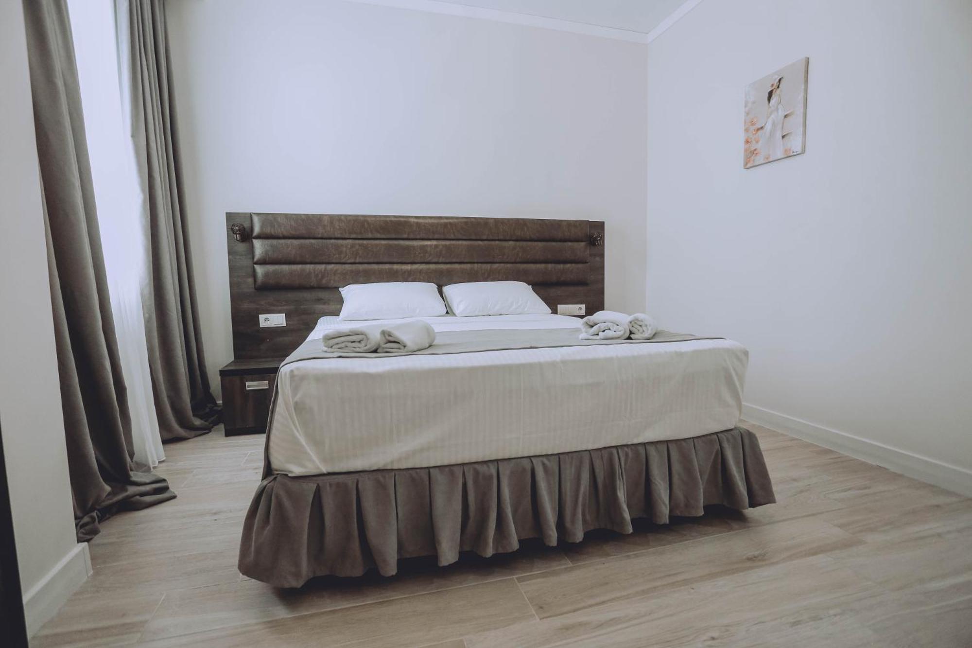 Royal Medis Hotel 巴统 外观 照片