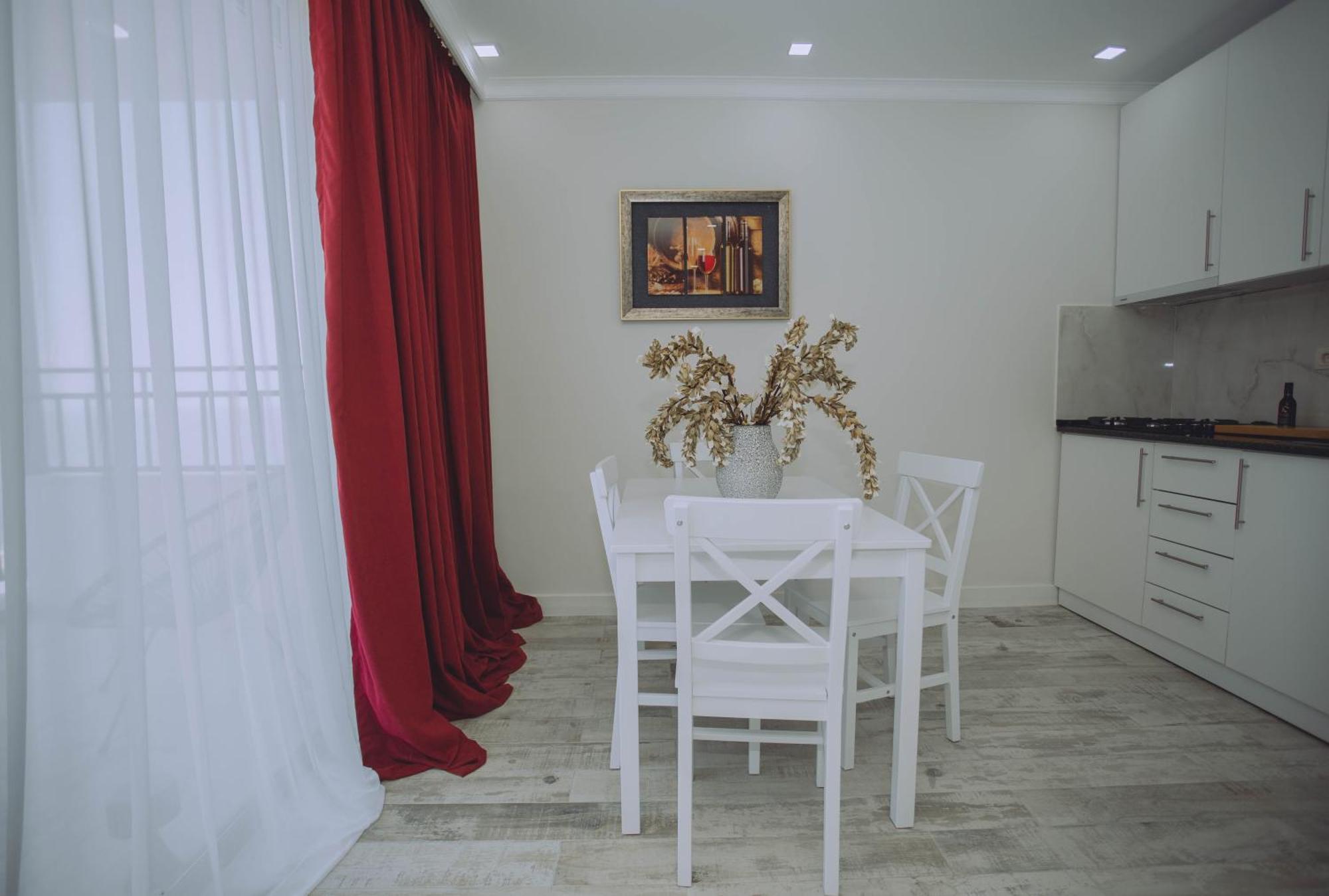 Royal Medis Hotel 巴统 外观 照片