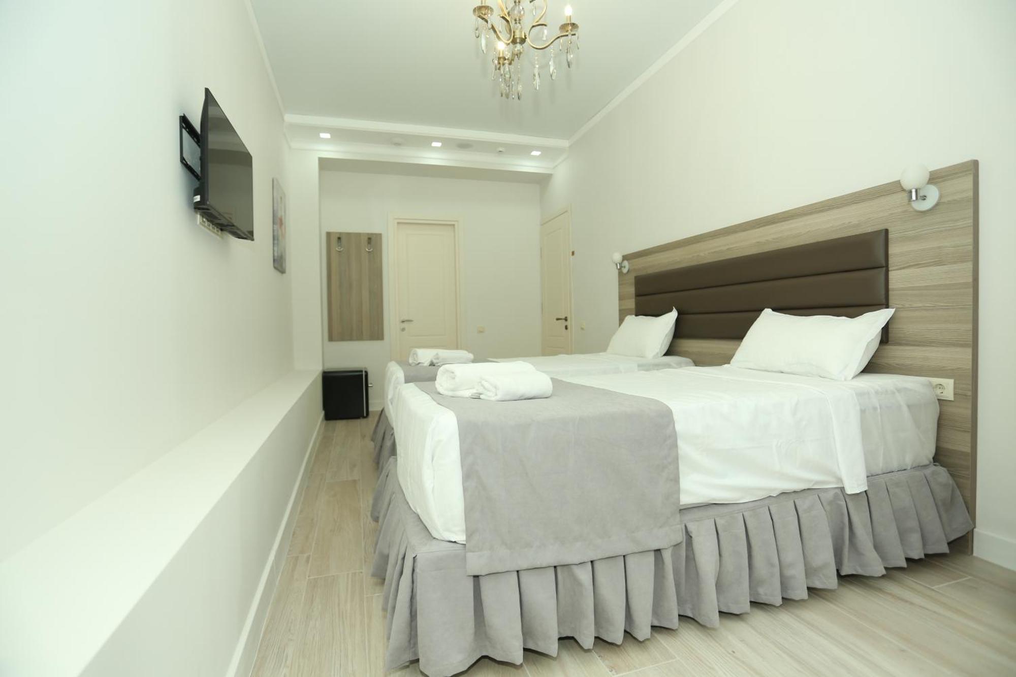 Royal Medis Hotel 巴统 外观 照片
